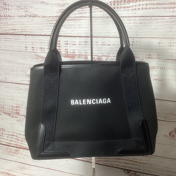 BALENCIAGA Cabas Medium Tote Black - Picture 1 of 13